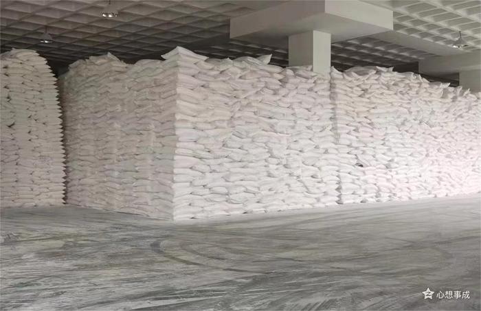 木薯淀粉仓库实拍